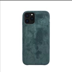 IPhone Pro Velvet Case